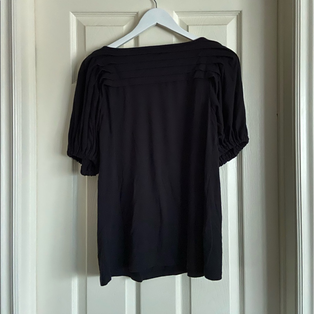 BCBG Top - Picture 2 of 4